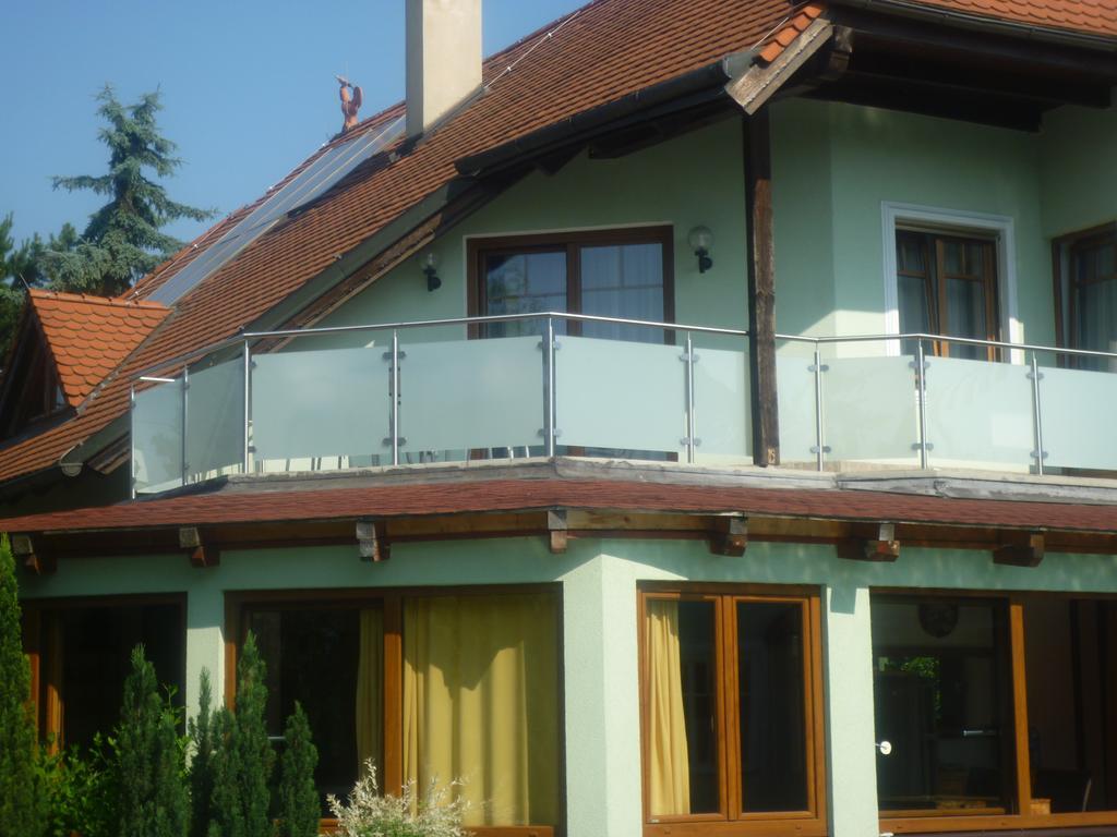 Gartenpension Prosl Вена Экстерьер фото